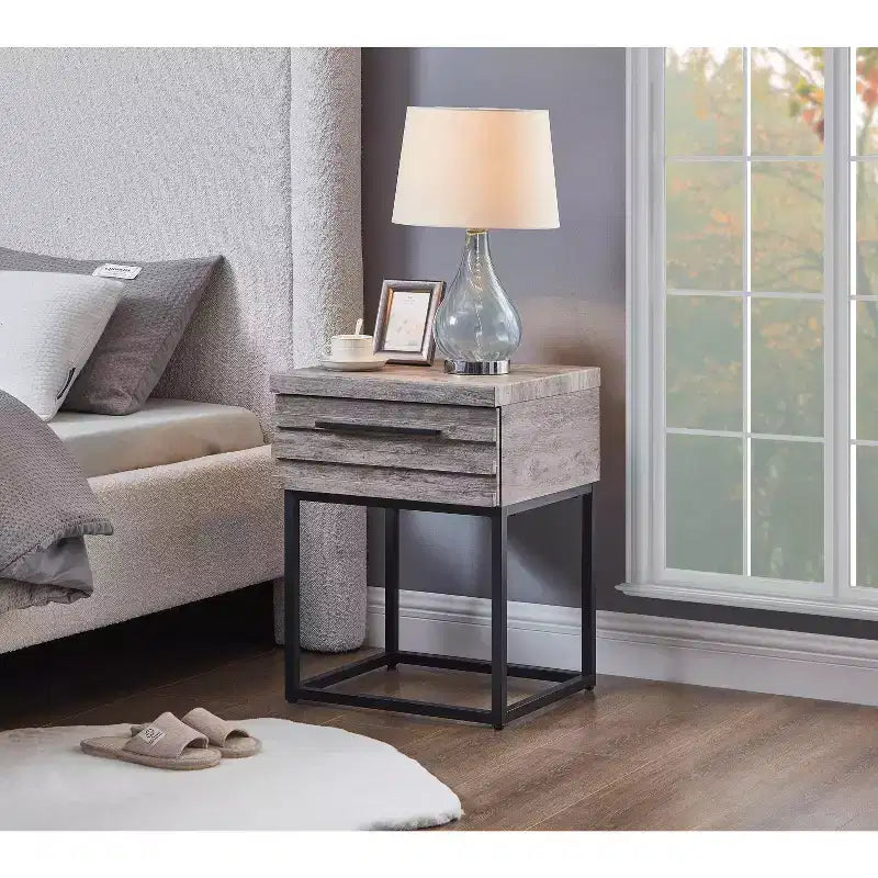 Table d'appoint contemporaine avec rangement