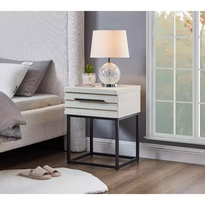 Table d'appoint contemporaine avec rangement