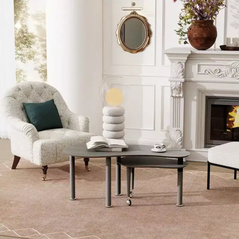 Table basse moderne avec pieds en bois massif et plateau coulissant pour salon