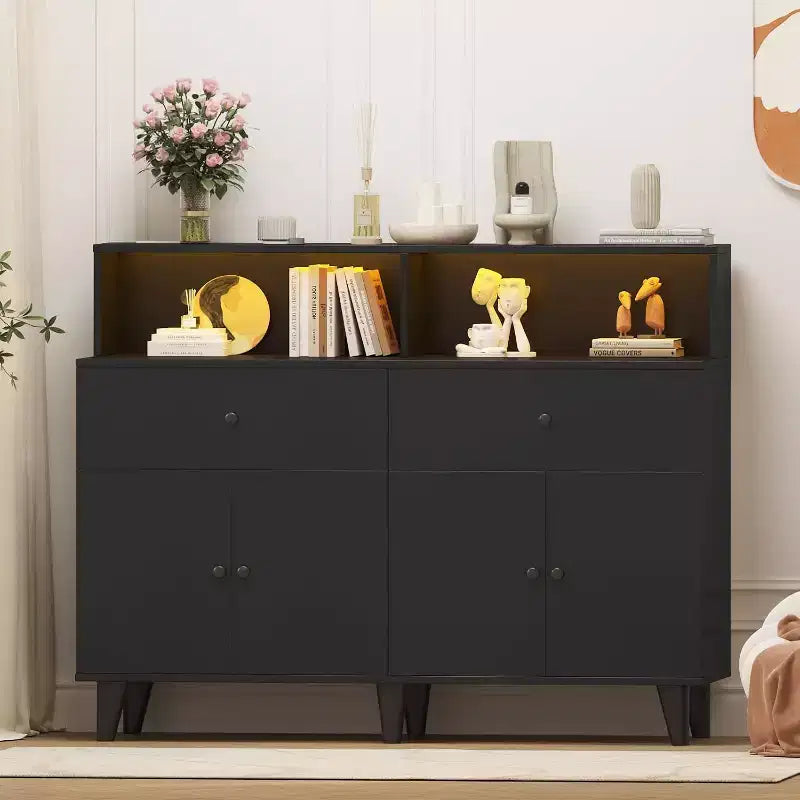 Buffet de rangement de 47 pouces avec 6 tiroirs, étagère réglable, lumières LED et station de recharge pour cuisine et salle à manger