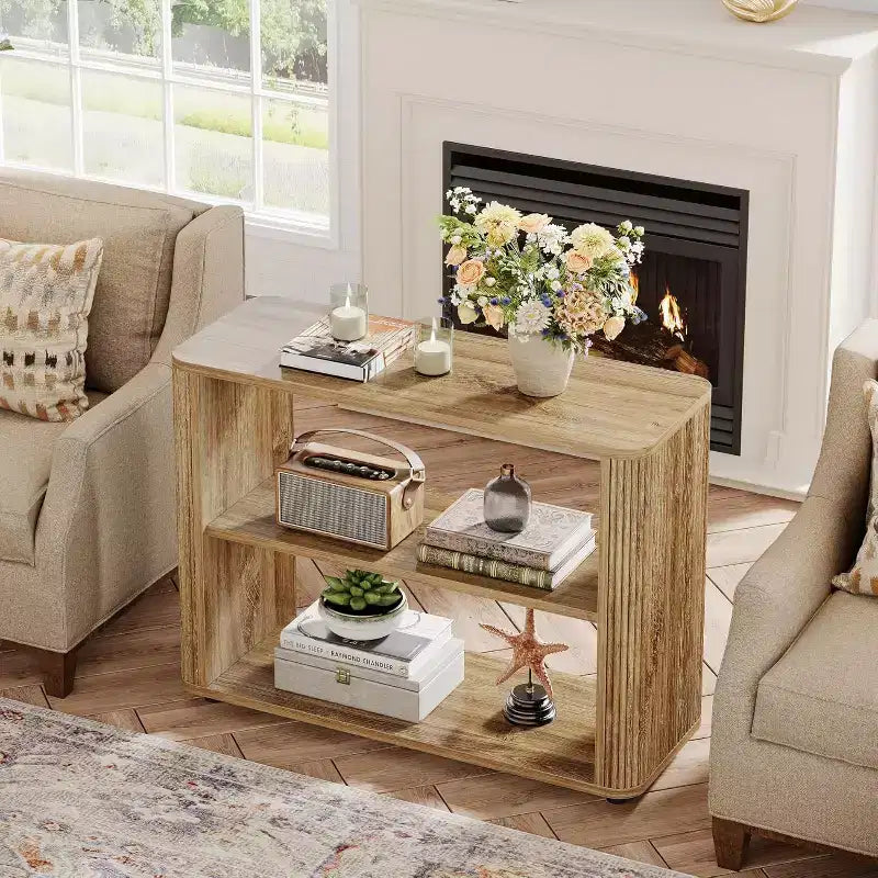 Table d'appoint étroite, table de bout à 3 niveaux avec étagères de rangement, table de chevet de style ferme pour chambre à coucher, salon, petits espaces, canapé, couleur naturelle