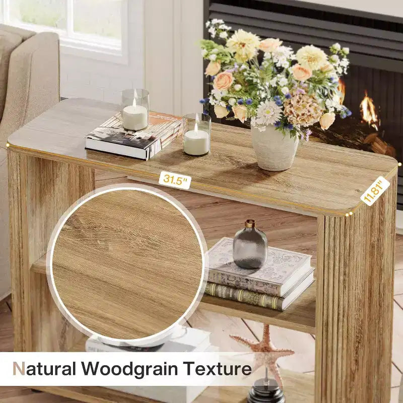 Table d'appoint étroite, table de bout à 3 niveaux avec étagères de rangement, table de chevet de style ferme pour chambre à coucher, salon, petits espaces, canapé, couleur naturelle