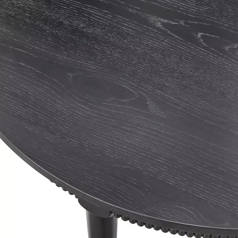 Table de salle à manger avec tablier rond cannelé