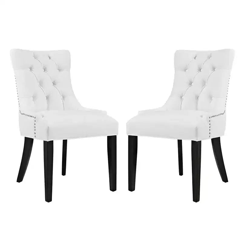 Lot de 2 chaises de salle à manger en vinyle blanc capitonné, avec clous décoratifs, rembourrées, pieds en bois