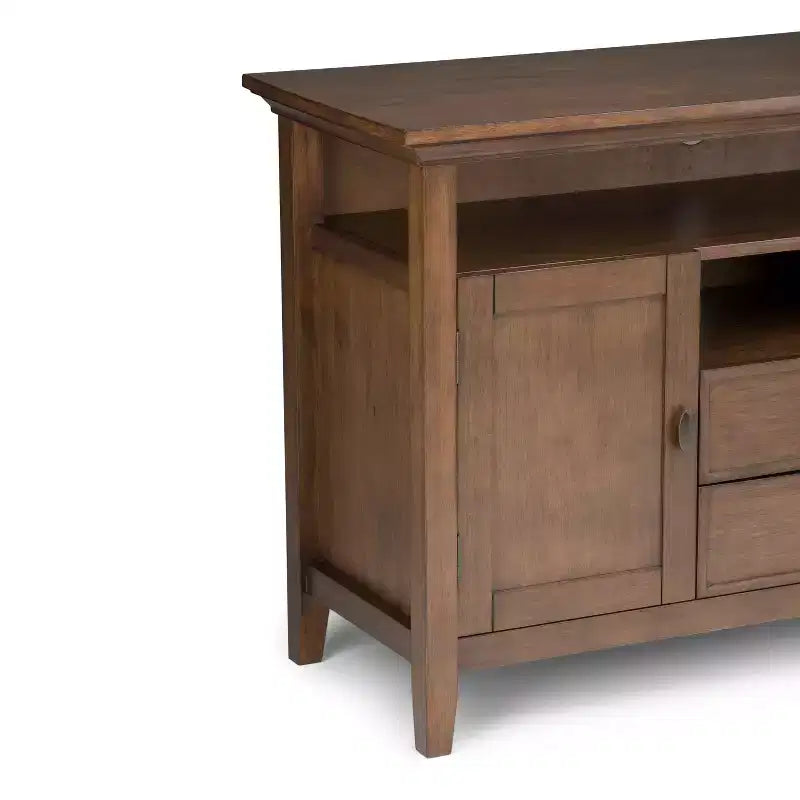Meuble TV en bois massif pour téléviseurs jusqu'à 60 po Brun vieilli rustique naturel : Rangement multimédia, quincaillerie en laiton