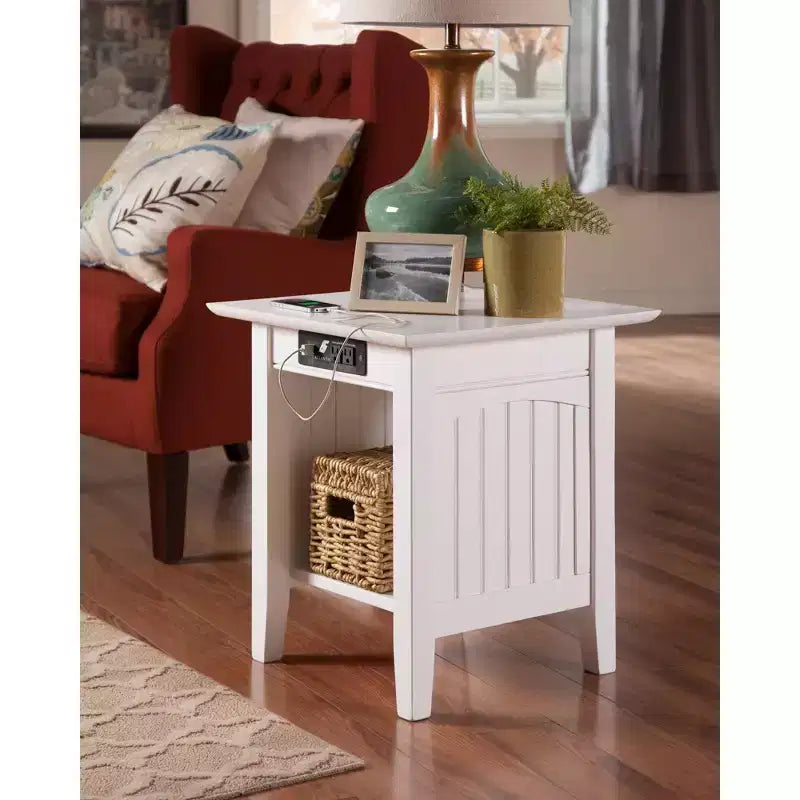 Table d'appoint avec chargeur