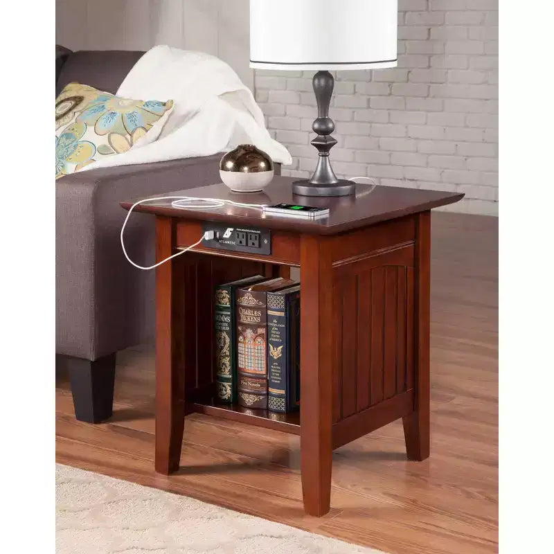 Table d'appoint avec chargeur